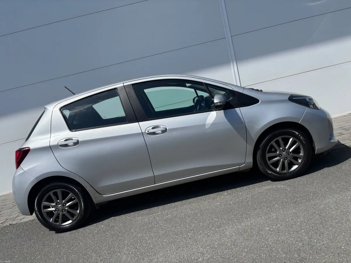 2016 TOYOTA YARIS LUNA 1.0i5D FSH NCT LOW KM - Image 5