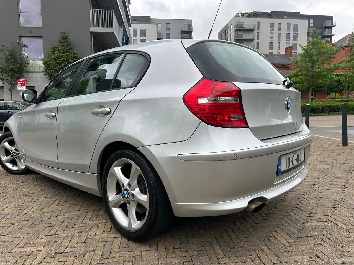 BMW 1-Series 2010 118d - Image 4