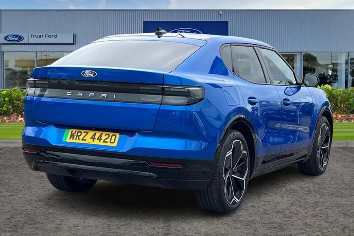 Ford Capri Premium - Image 4