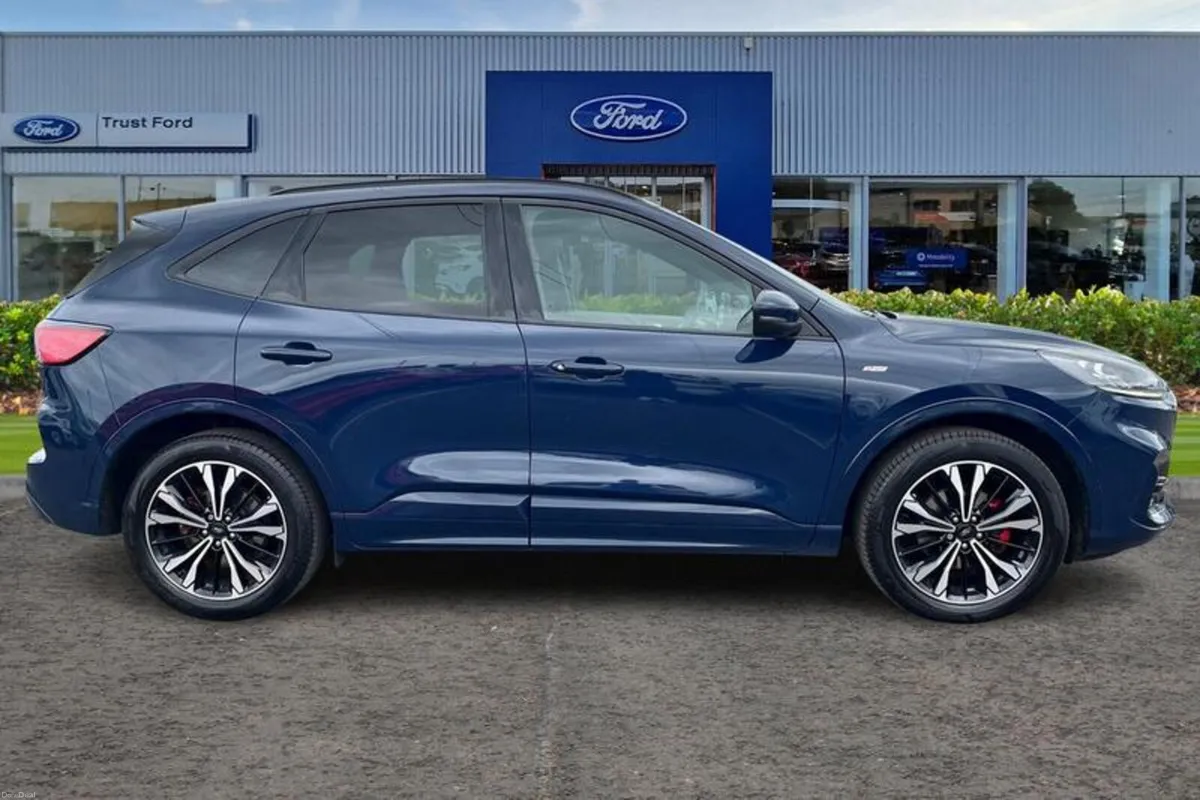 Ford Kuga ST-Line X Edition - Image 3