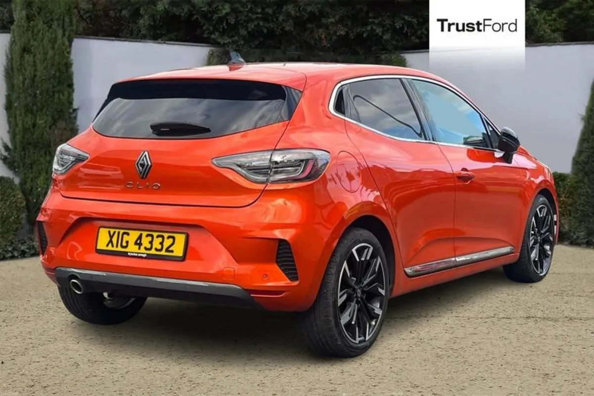 Renault Clio Techno - Image 4