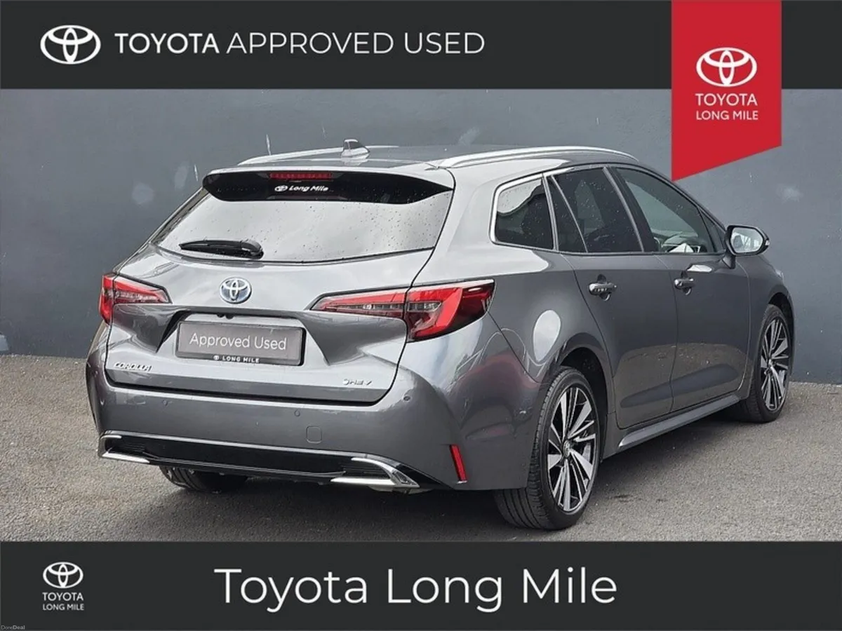 Toyota Corolla 1.8 Hybrid Sol Touring Sport ‘’Iris - Image 3