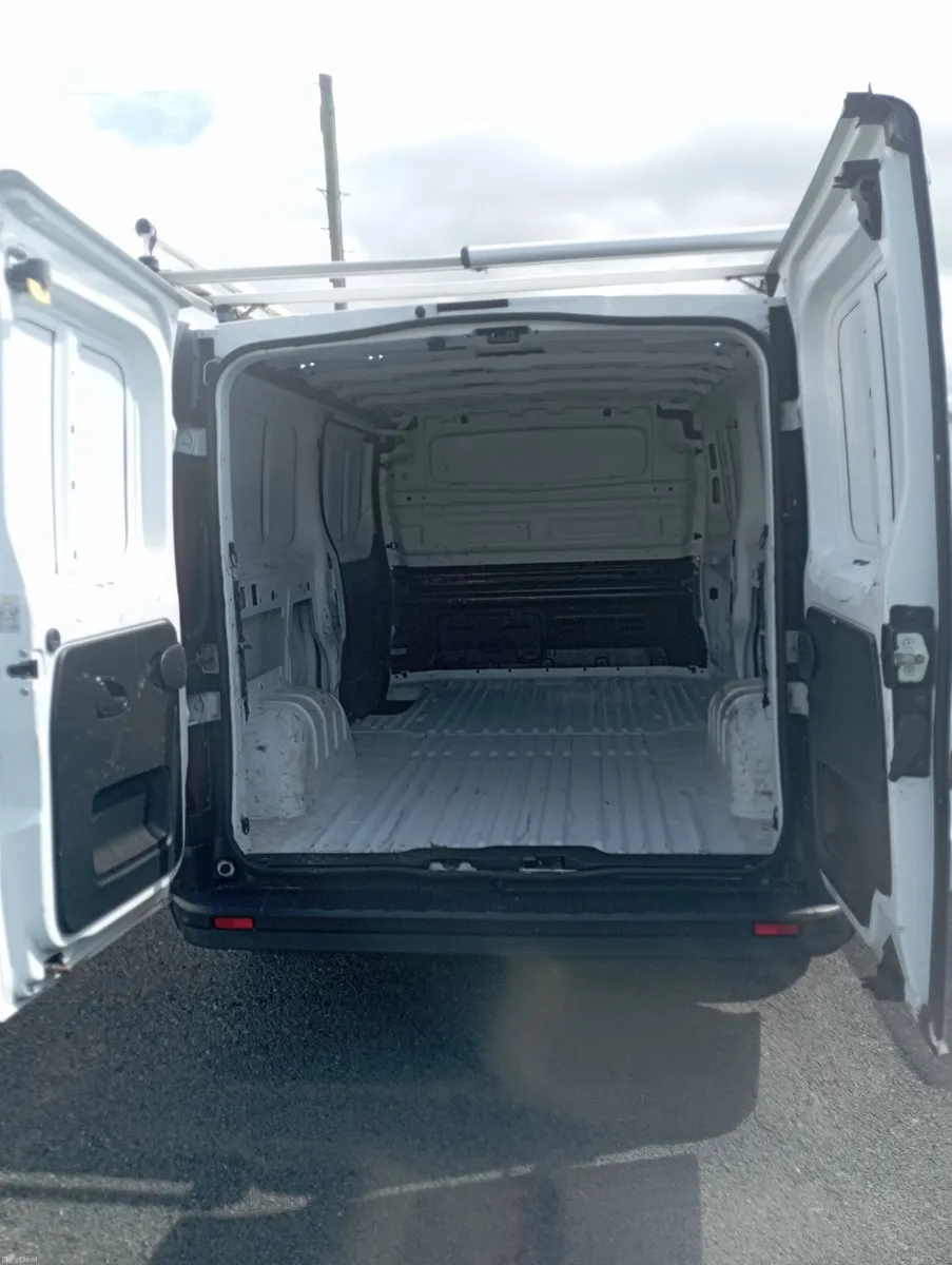 ~Nissan Primastar 2022~(€10,990 +VAT) - Image 4