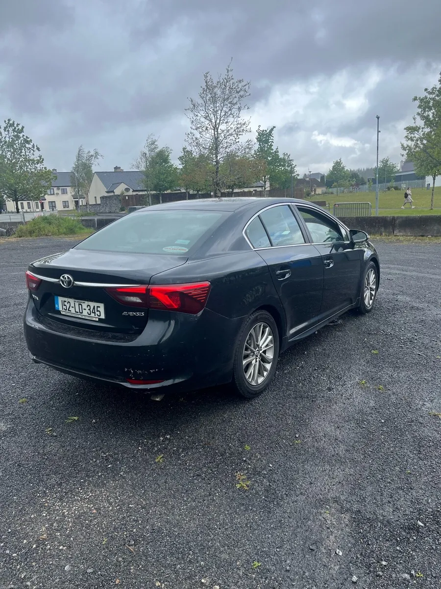 Toyota Avensis Sport - Image 4
