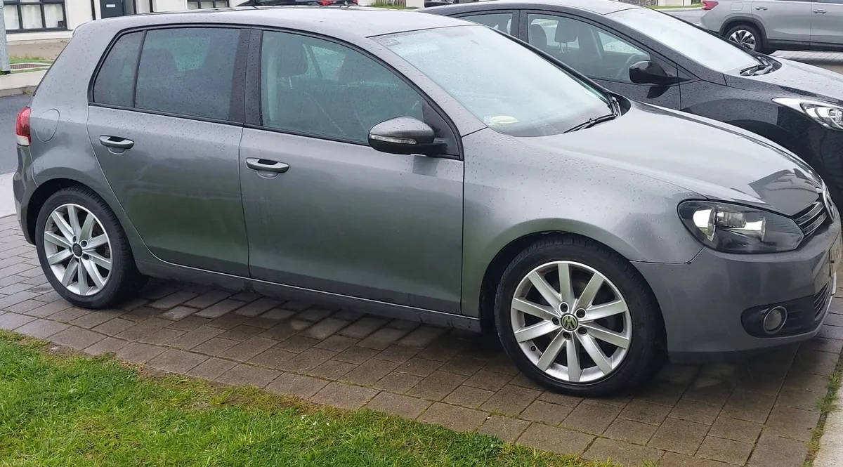 Volkswagen Golf 2011 - 2.0 ltr TDI Highline - Image 2