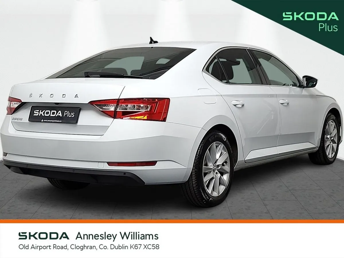 Skoda Superb Ambition 2.0Tdi 150Bhp DSG - Image 4