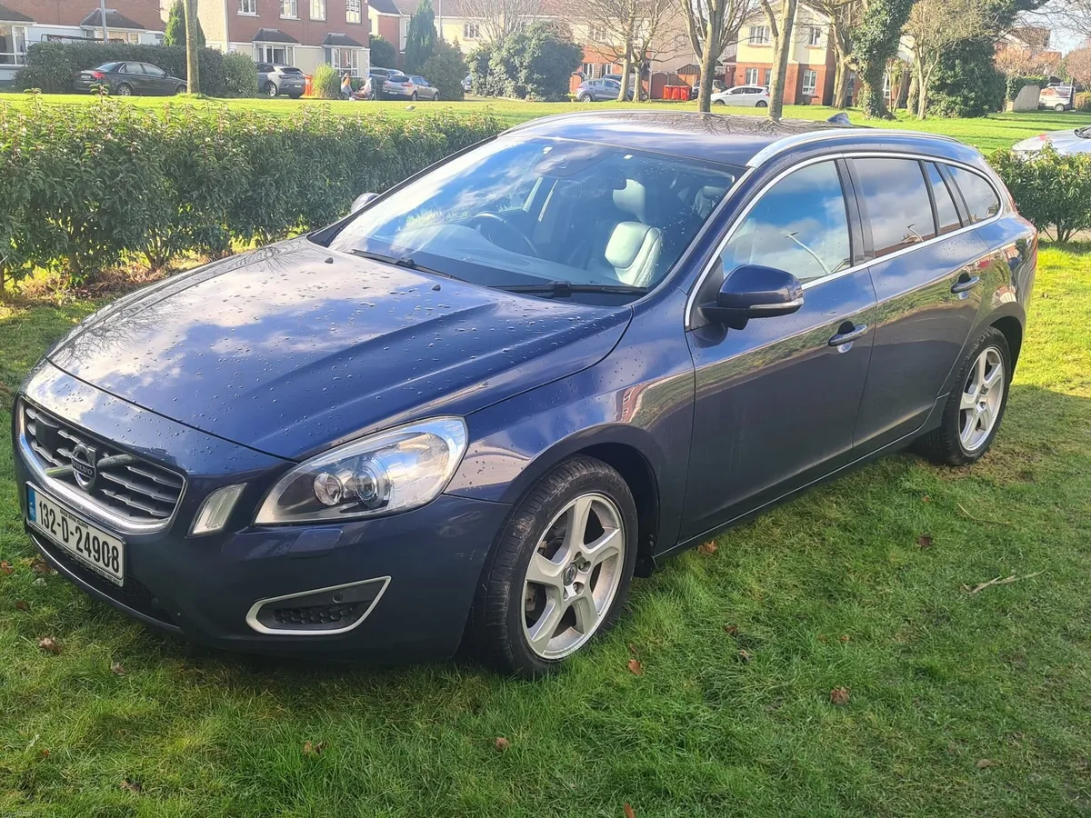 Volvo V60 180HP - Image 1
