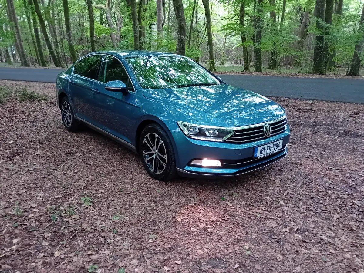 181 VW PASSAT  1.6 TDI 120 BHP HIGHLINE 6 SPEED - Image 3