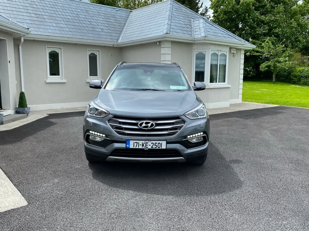 Hyundai Santa Fe Automatic - Image 3