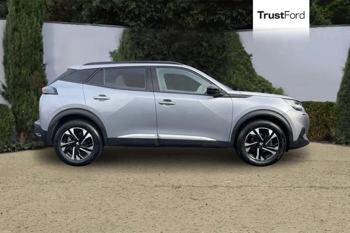 Peugeot 2008 Allure Premium+ - Image 3