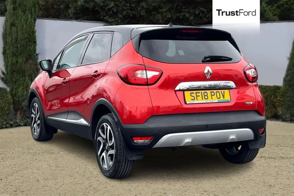 Renault Captur Signature S Nav - Image 2