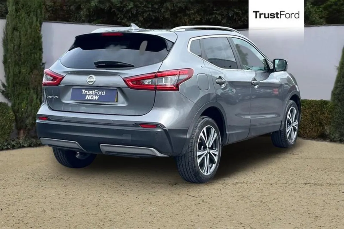 Nissan Qashqai N-Connecta - Image 4