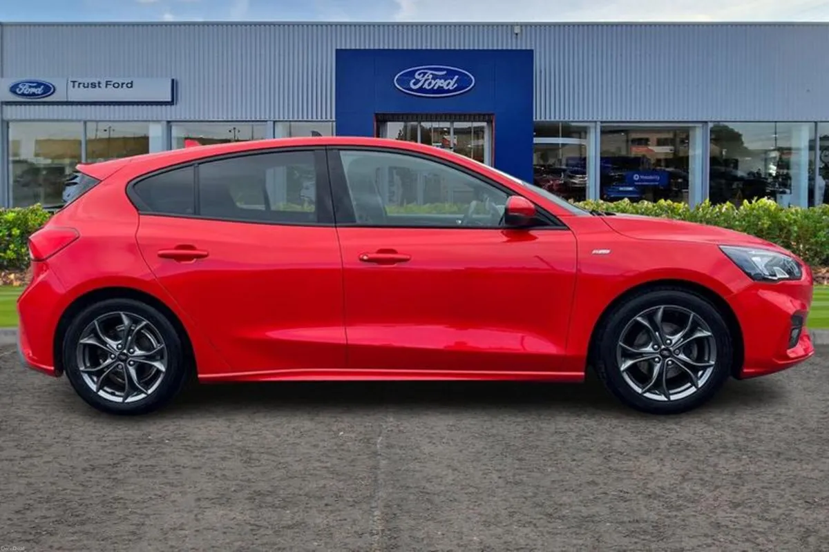 Ford Focus ST-Line - Image 3