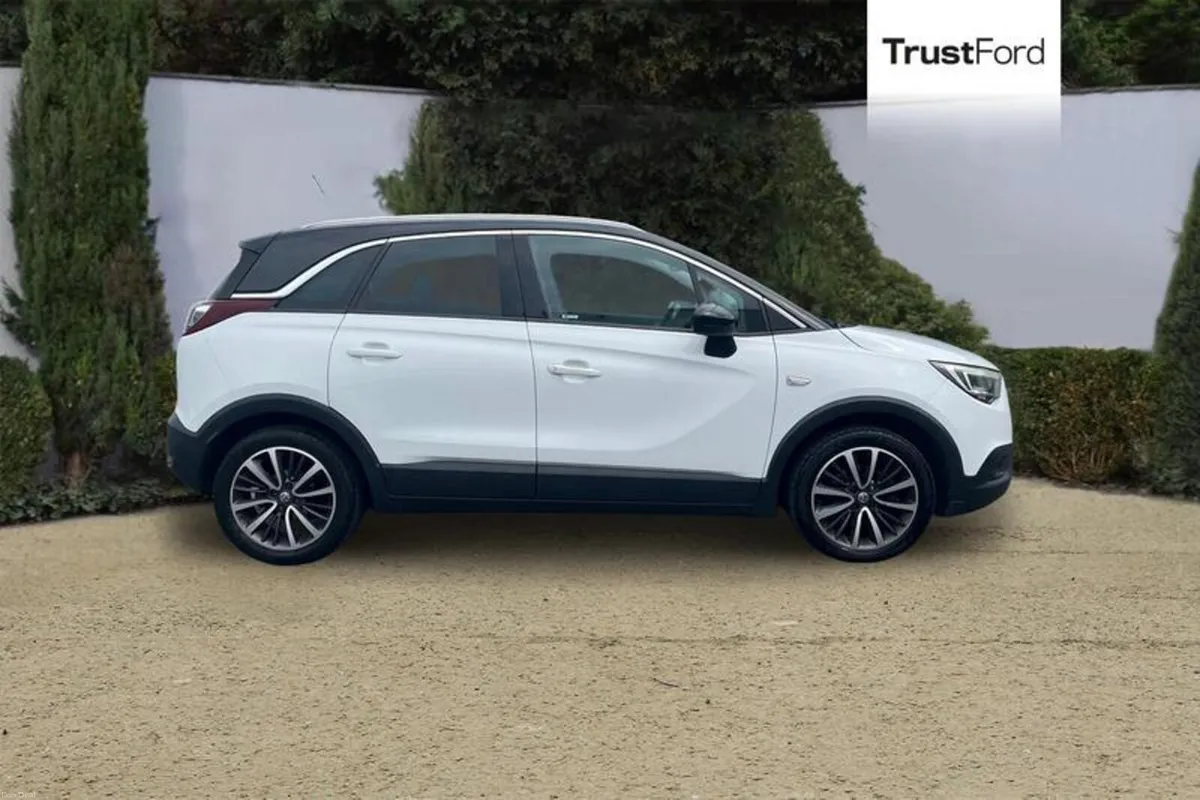 Vauxhall Crossland X Ultimate - Image 3
