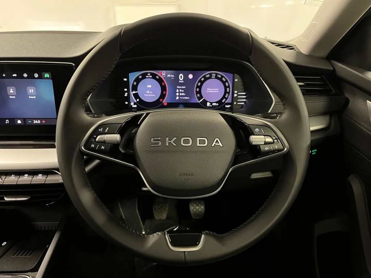 Skoda Octavia Selection Combi 2.0TDI 115BHP - Reve - Image 5