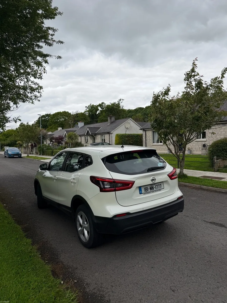 2018 Nissan Qashqai 1.5dci | New NCT 5/28 & Tax - Image 3