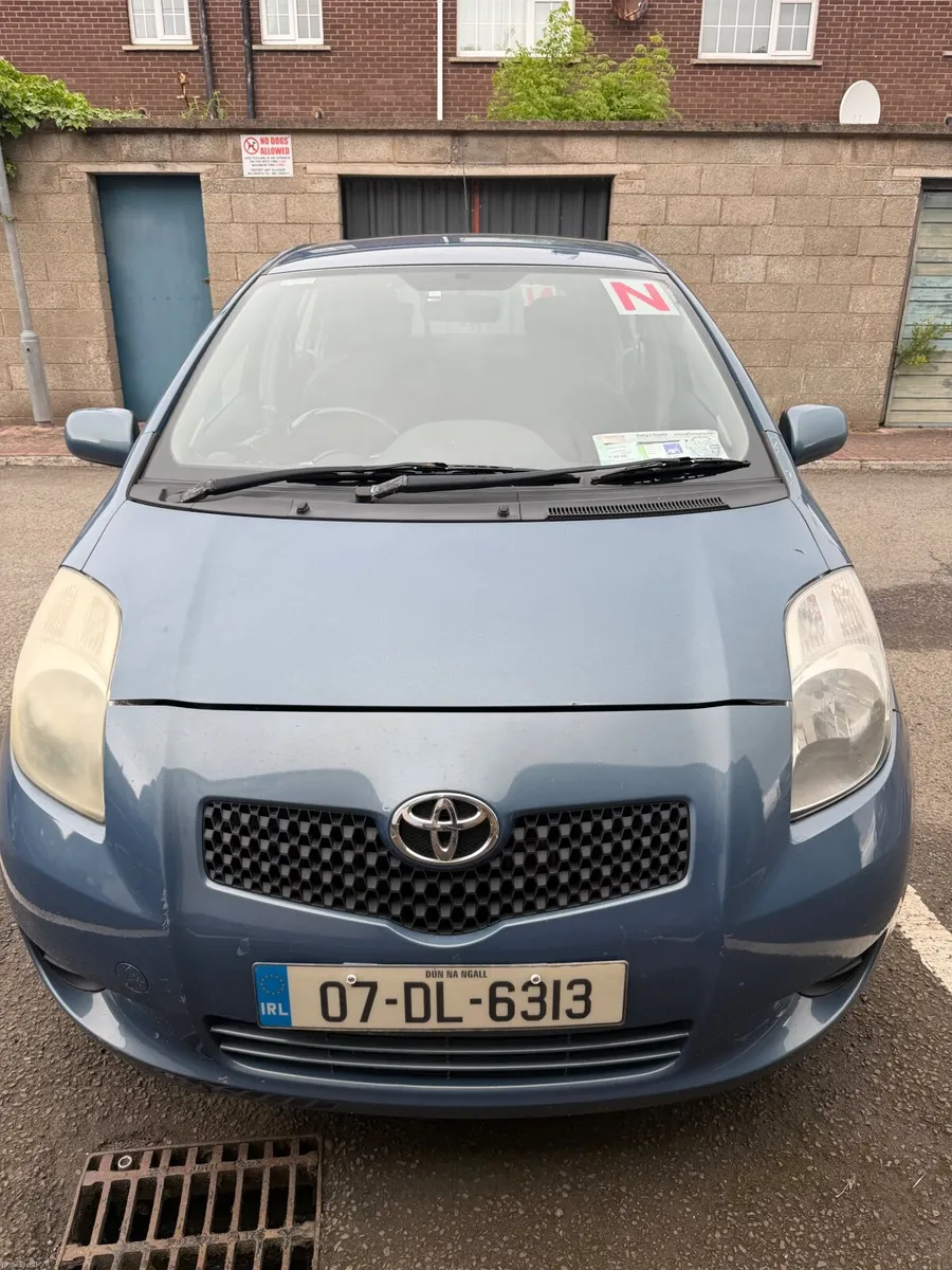 Toyota Yaris 2007 - Image 1