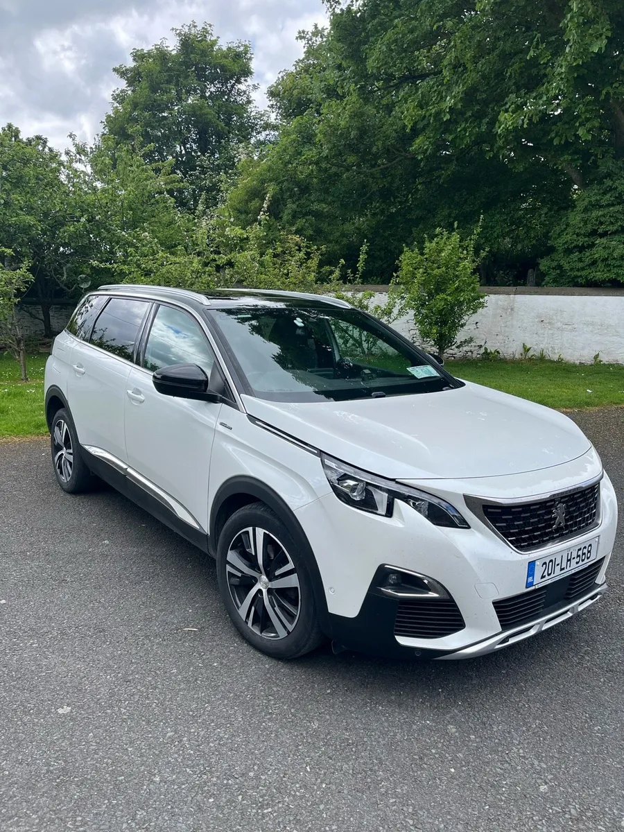 Peugeot 5008 - Automatic - Image 1
