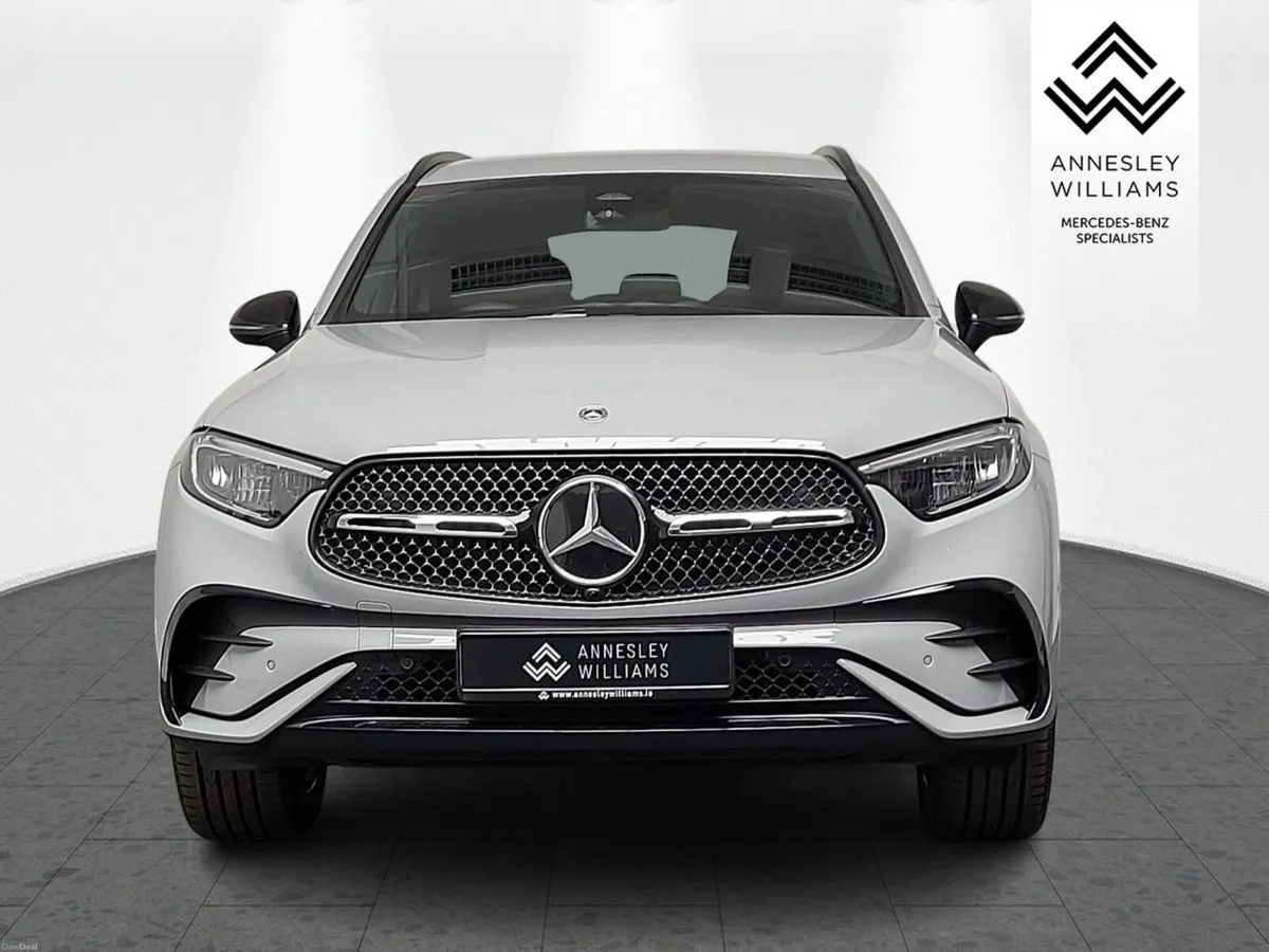 Mercedes-Benz GLC 300de AMG Urban Edition - Image 3