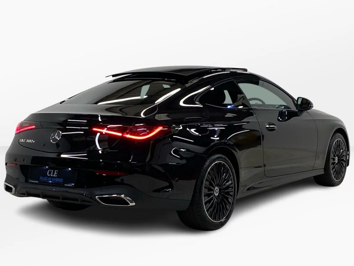 Mercedes-Benz CLE CLE 300e COUPE EQ AMG LINE PLUS - Image 3