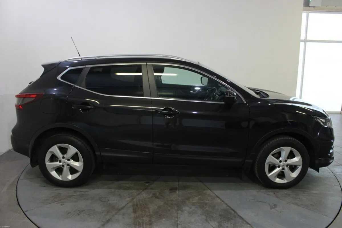 Nissan Qashqai 1.5 DSL SE - TENDER 38 - Image 4