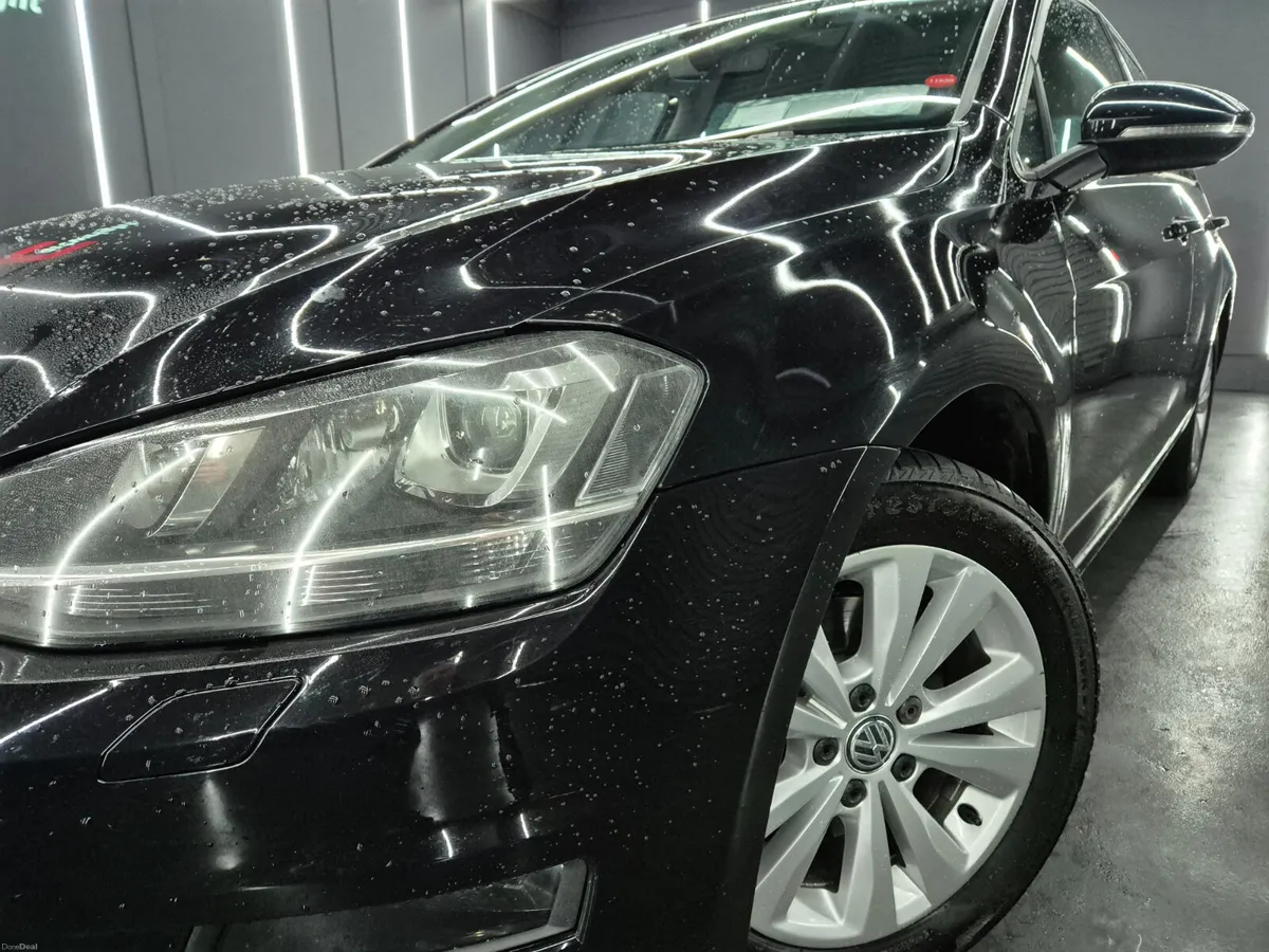 Volkswagen Golf 2017 - Image 2