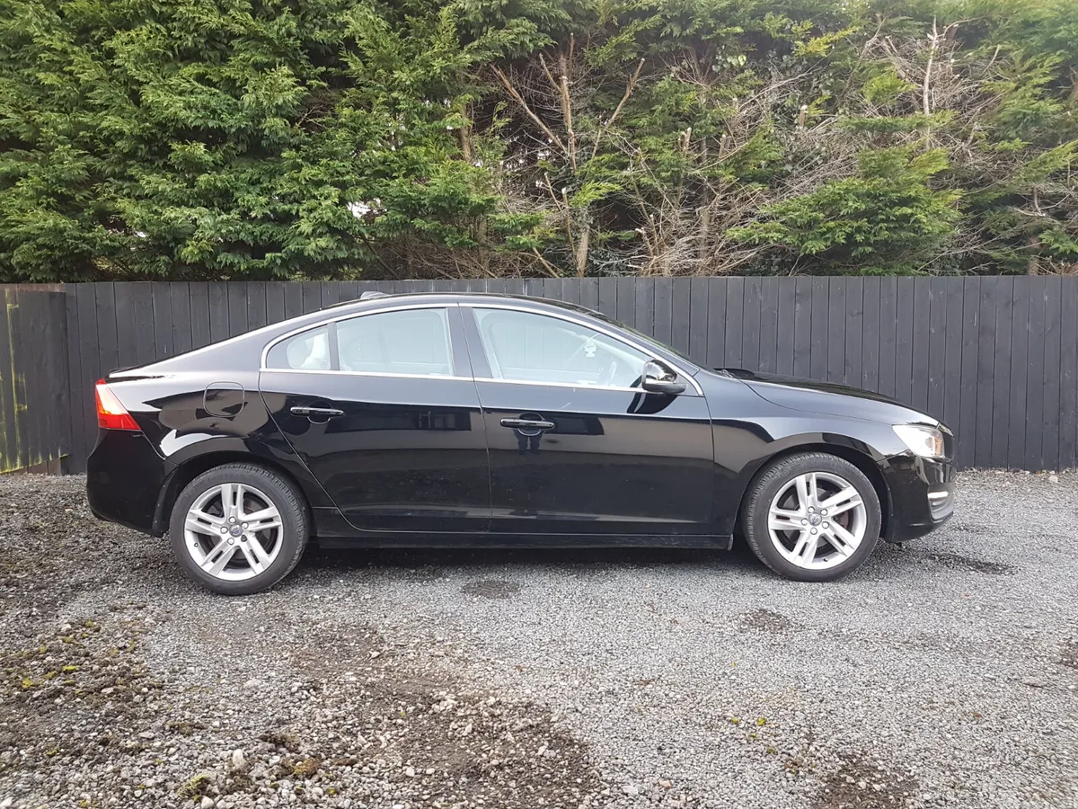 VOLVO S60 .. NEW NCT.. CREAM LEATHER - Image 3