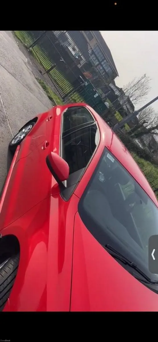 2012 Volkswagen Polo - Image 3