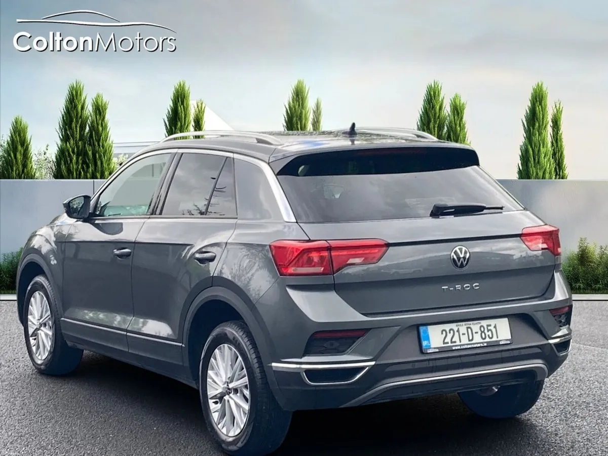 Volkswagen T-Roc Design 2.0 TDi - Image 3