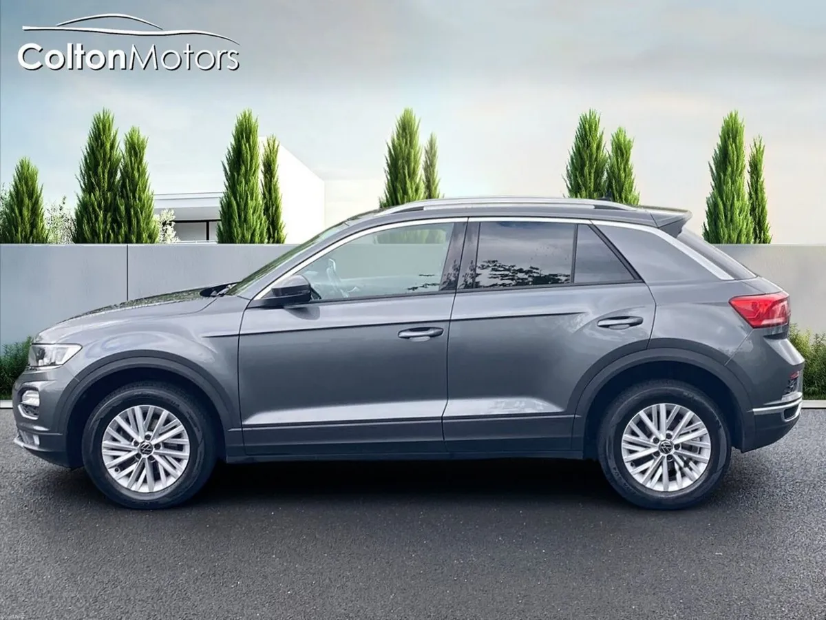 Volkswagen T-Roc Design 2.0 TDi - Image 6