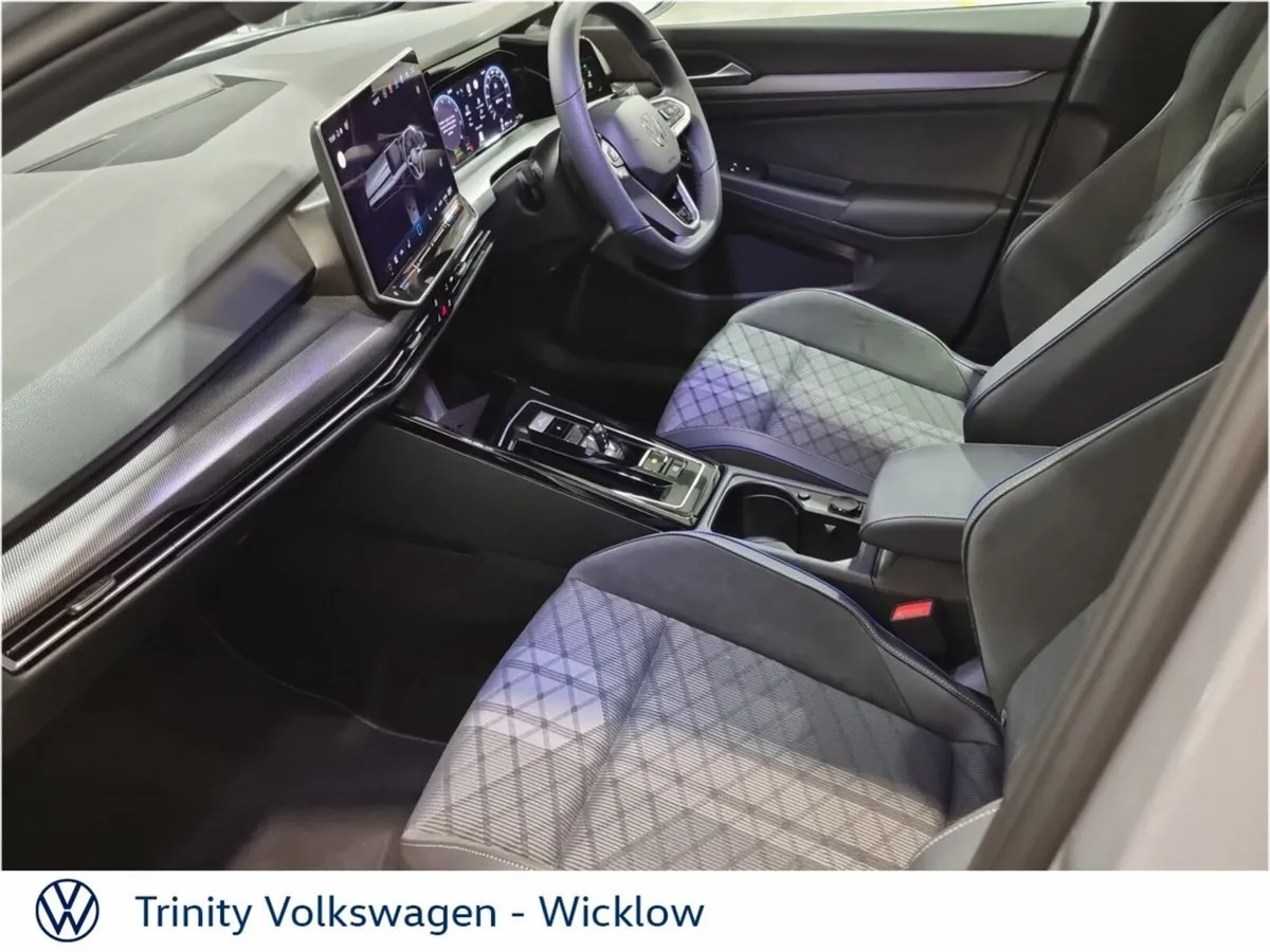 Volkswagen Golf ** R-LINE ** DSG-AUTOMATIC ** 1.5 - Image 4