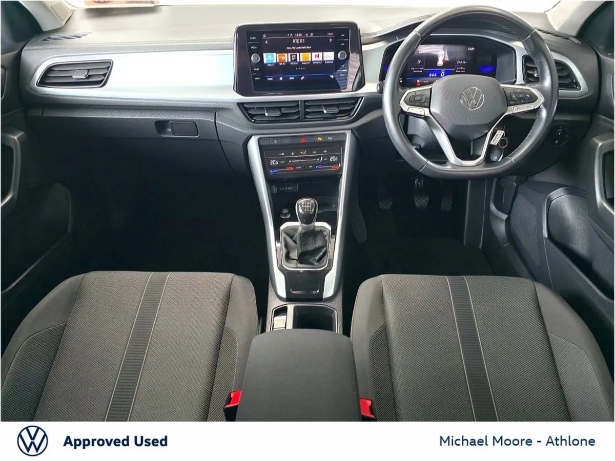 Volkswagen T-Roc 2.0 TDI 116BHP Life - Image 2