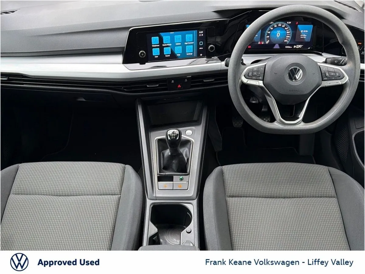 Volkswagen Golf 1.0 TSI 90HP *PURE WHITE* *REAR PA - Image 2
