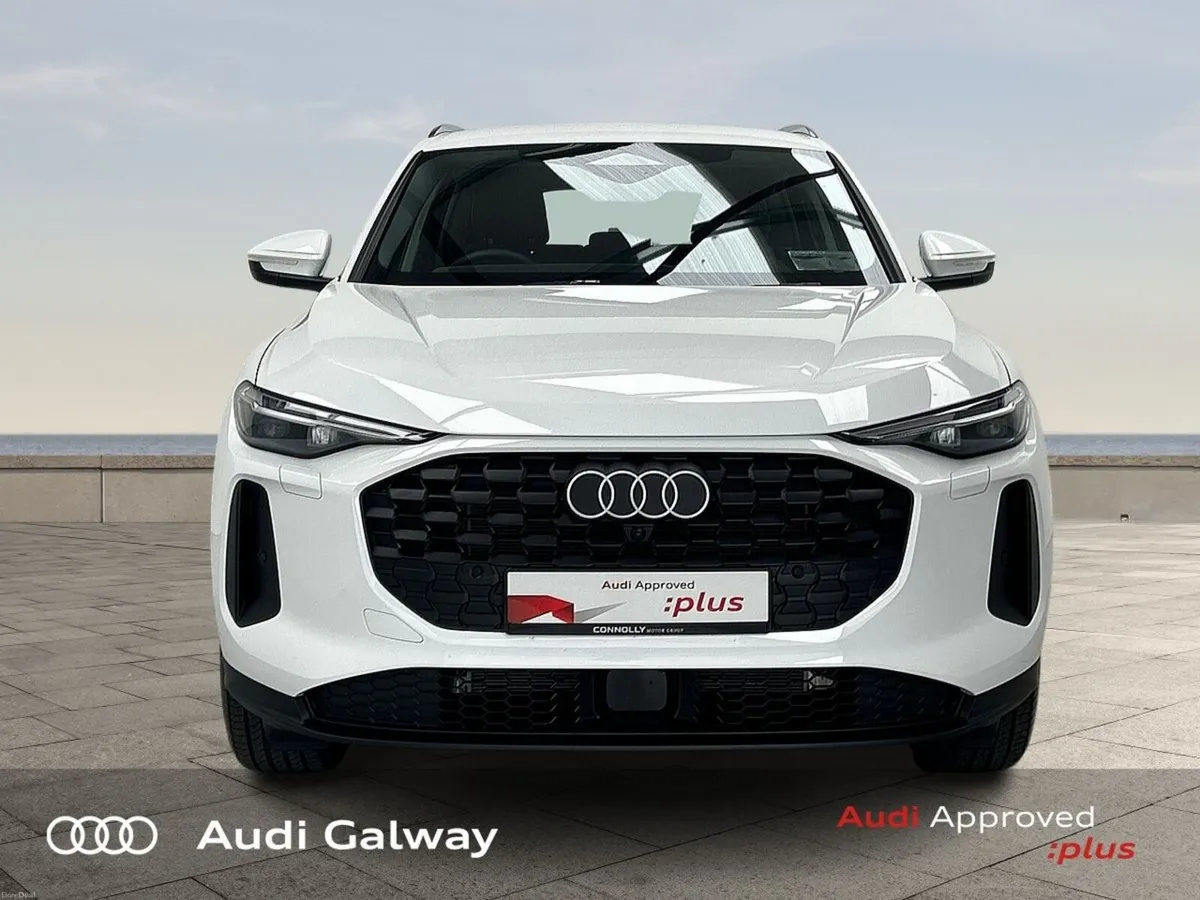 Audi Q5 €620 p/m - E-HYBRID SE QUATTRO A/T - Image 3