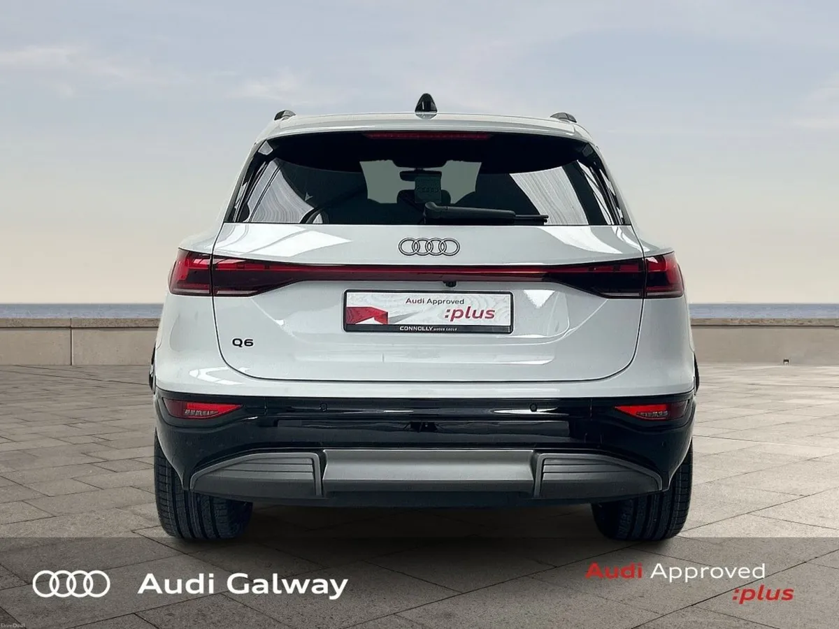 Audi Q6 e-tron €679 p/m - E-TRON PERFROMANCE S-LIN - Image 3