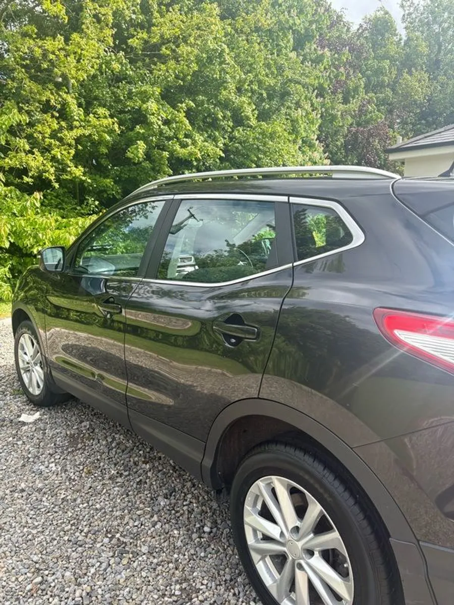 2016 Nissan Qashqai - Image 3