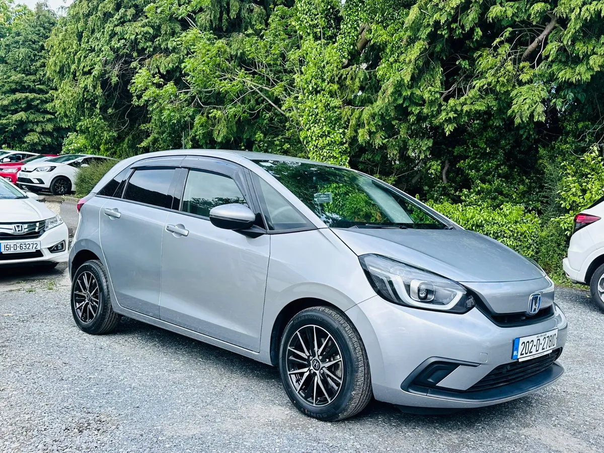 HONDA FIT 2020 38K KM ONLY AUTOMATIC🔥 - Image 4