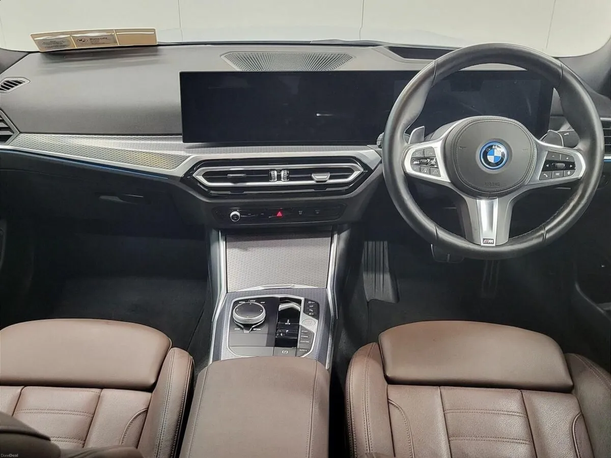 BMW 3-Series 330e xDrive M Sport Saloon - Image 4