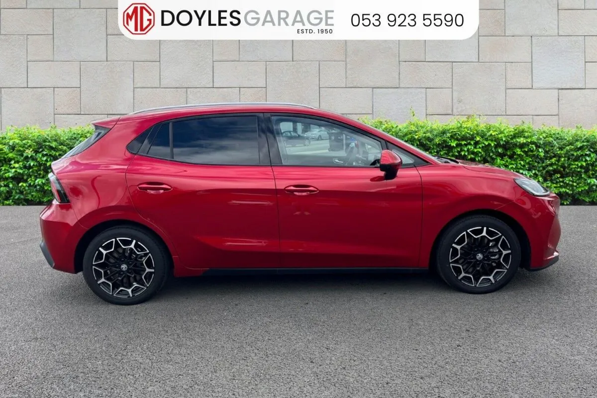 MG MG4 Urban LR Premium 0% Finance Available - Image 2