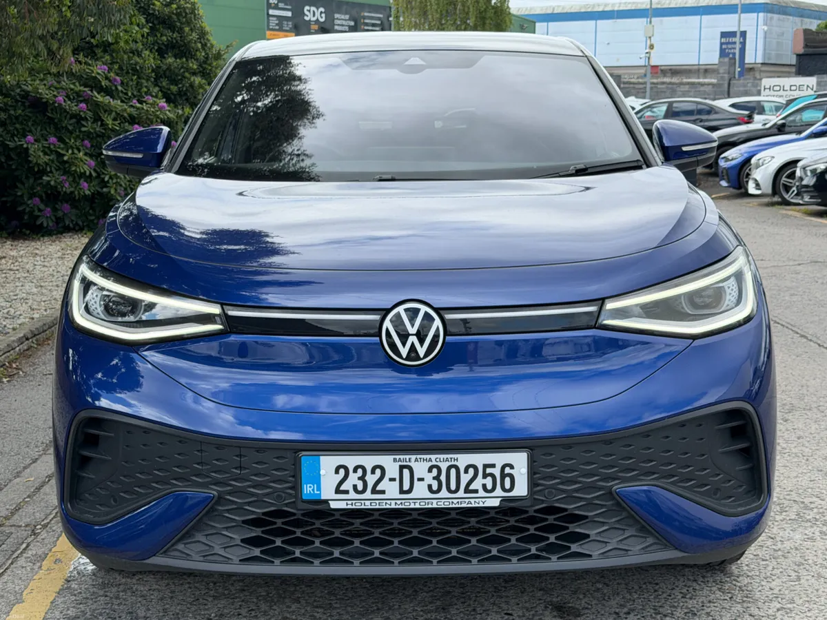 2023 Volkswagen ID.5..PAN ROOF..HEAD-UP DISPLAY - Image 4