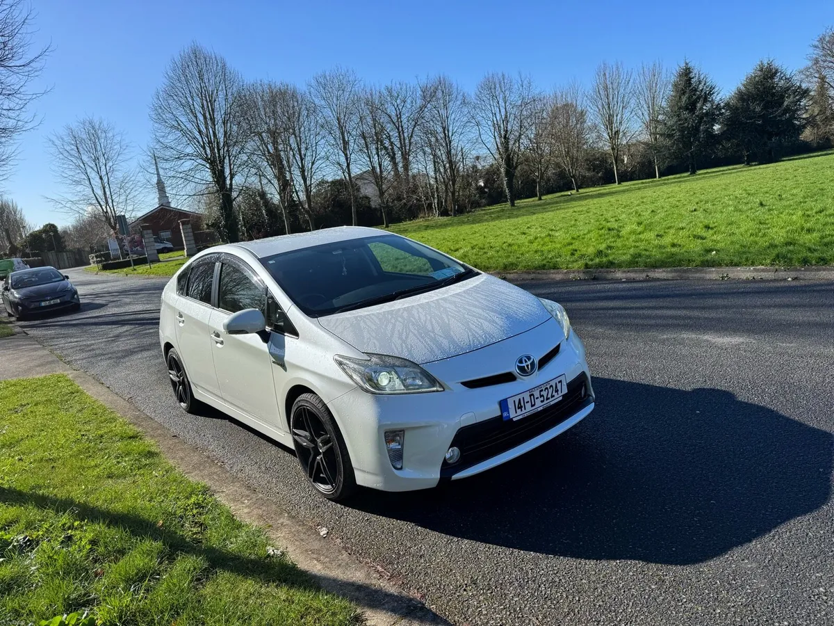 Toyota Prius 2014 - Image 4