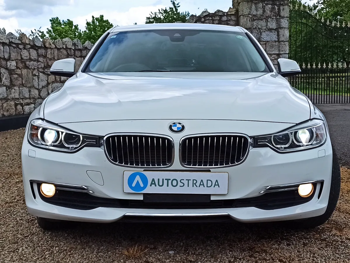 141 BMW 320d Luxury • Black Leather - Image 2
