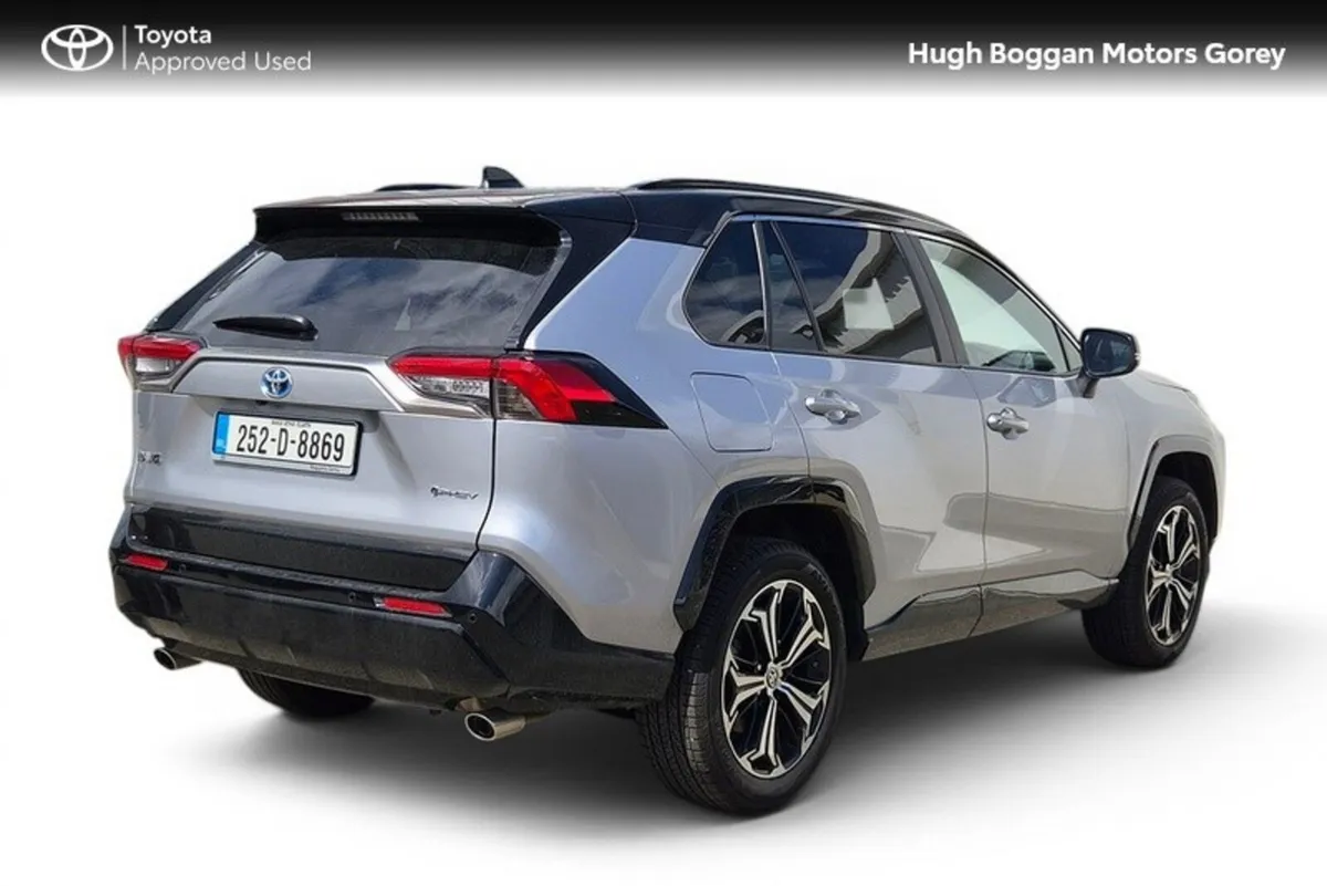 Toyota RAV4 RAV4 PLUG-IN HYBRID SPORT - Image 2
