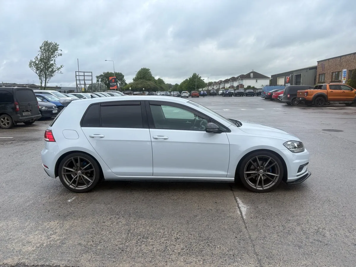 Volkswagen Golf - Image 3