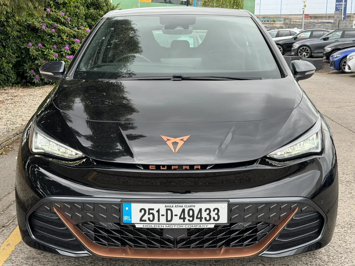 2025 Cupra Born..V1 SPEC 59KWH - Image 4