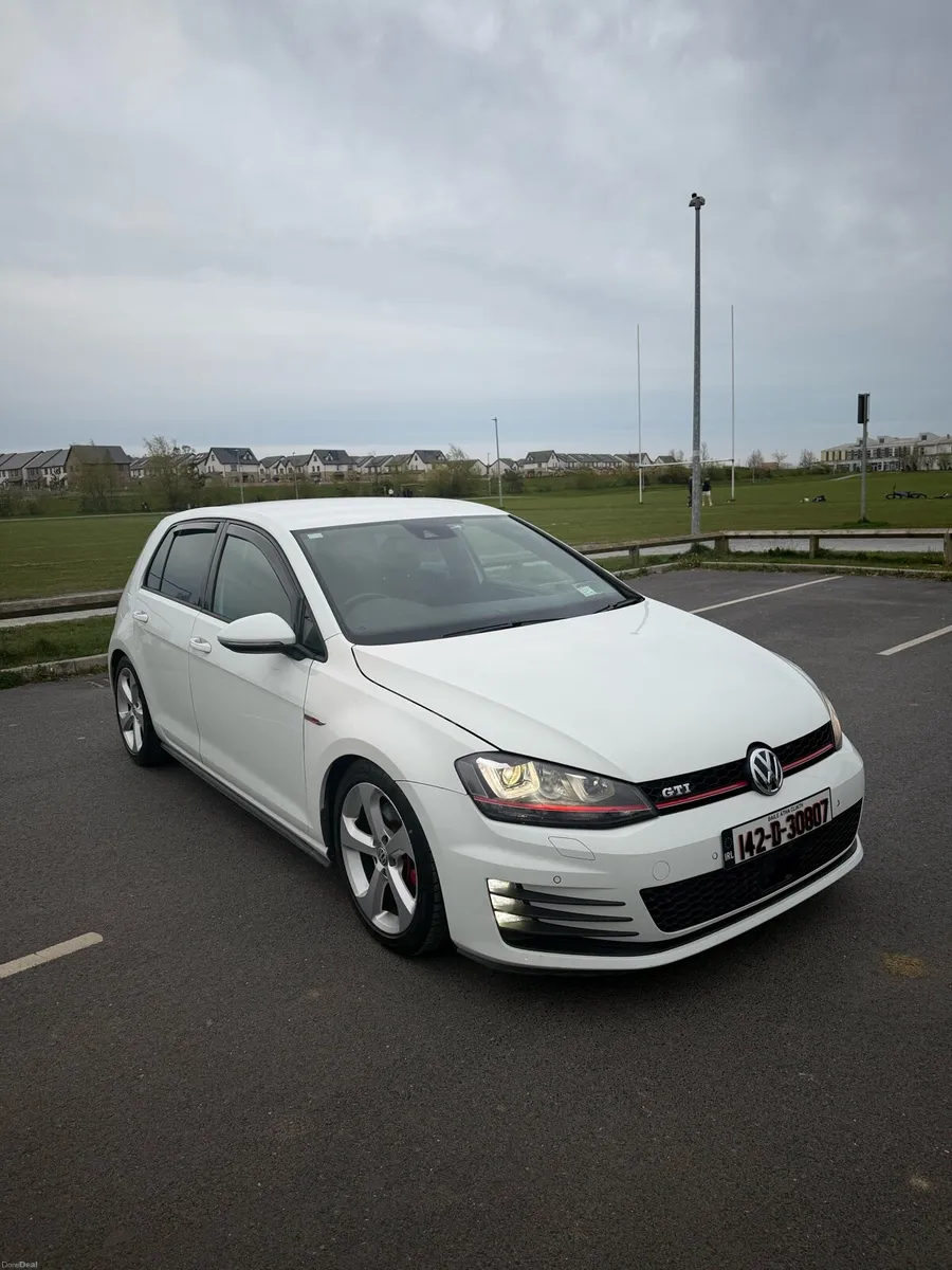 2014 Volkswagen Golf GTI 2.0 TSI DSG - Image 1