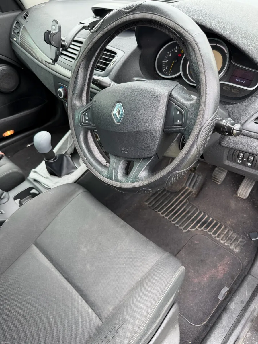 Car - Image 4