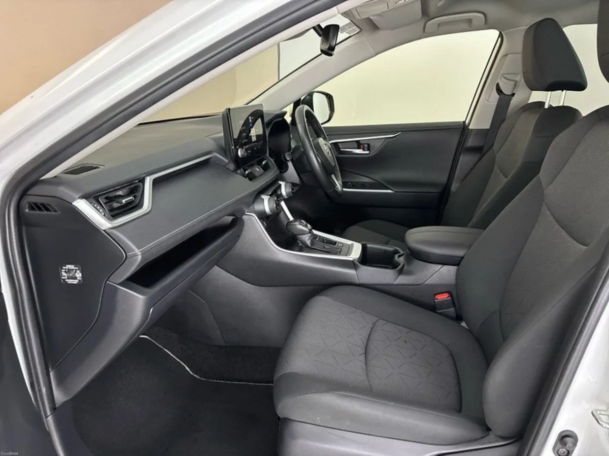 Toyota RAV4 HYBRID LUNA - Image 6
