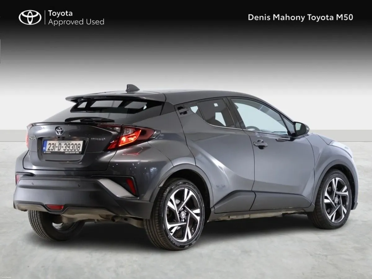 Toyota C-HR Sport Hybrid - Image 2