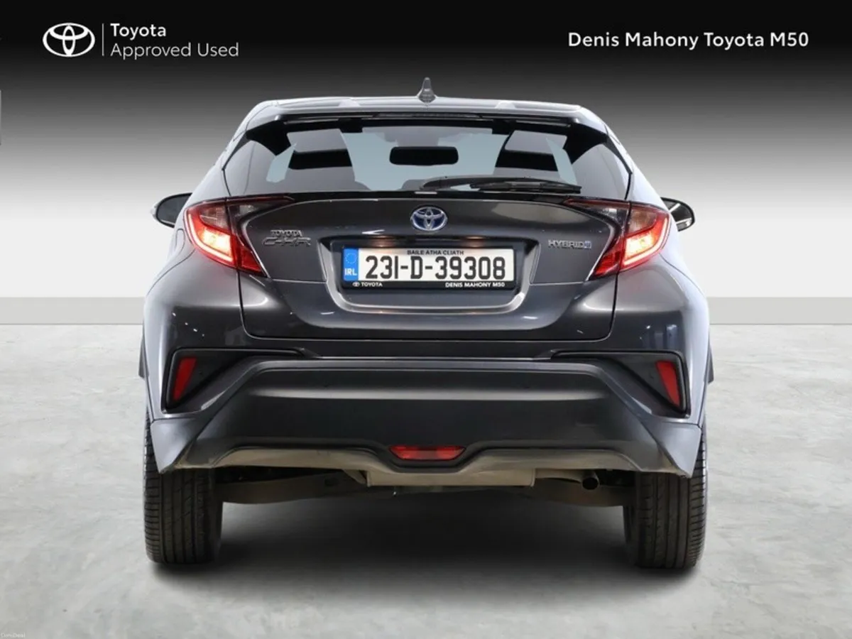 Toyota C-HR Sport Hybrid - Image 4